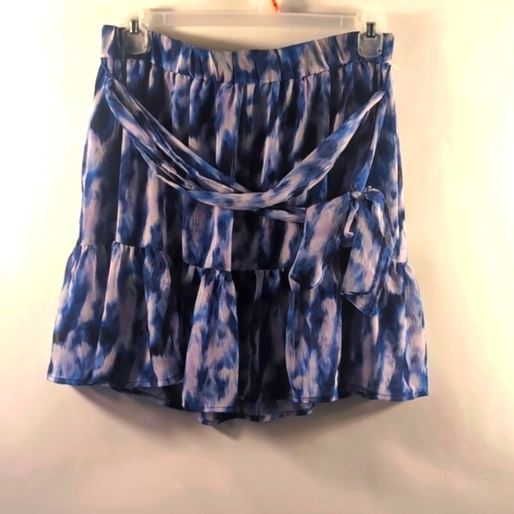 Banana Republic Ruffles Tie Dye Blue Skirt with belt Size Large - Picture 8 of 13
